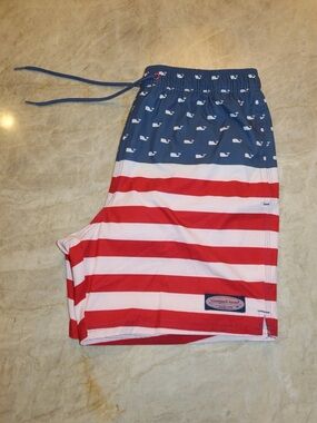 Vineyard Vines Men’s Navy, Red & White Flag Stripe Swim Trunks